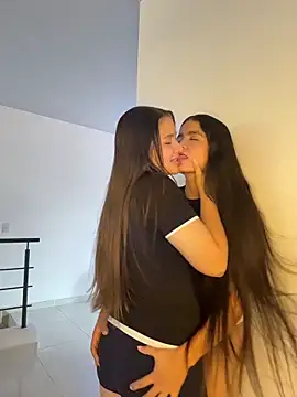 Snapshot of Ashley_and_Zoe chatting on February 21, 2026, 3:13 pm Ashley and Zoe online show from February 21, 2026, 3:13 pm