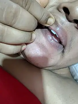 Snapshot of hotbhabhi011 chatting on September 19, 2025, 1:51 am hotbhabhi011 online show from September 19, 2025, 1:51 am