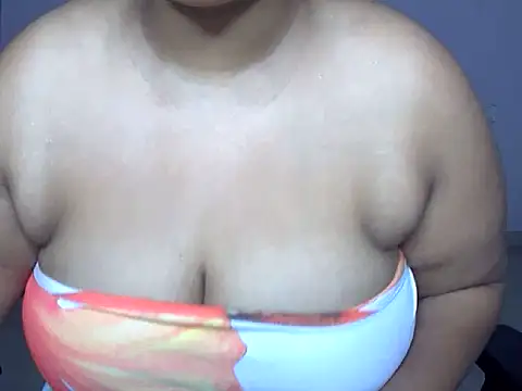 Snapshot of mrymlove chatting on September 19, 2025, 2:18 pm mrymlove online show from September 19, 2025, 2:18 pm