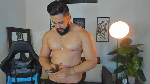 Snapshot of Justin_kingX7 chatting on March 28, 2026, 3:39 am Justin kingX7 online show from March 28, 2026, 3:39 am