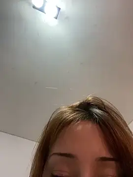 Snapshot of tunenahott chatting on June 27, 2026, 10:59 pm tunenahott online show from June 27, 2026, 10:59 pm