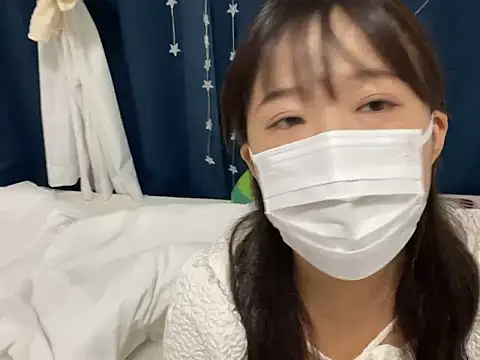 Snapshot of hikiwarinatto_xoxo chatting on September 12, 2025, 11:48 pm hikiwarinatto xoxo online show from September 12, 2025, 11:48 pm