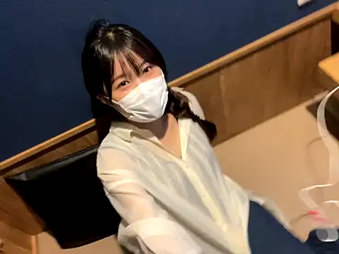 Snapshot of hikiwarinatto_xoxo chatting on September 22, 2025, 11:07 pm hikiwarinatto xoxo online show from September 22, 2025, 11:07 pm