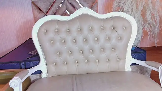 Olivia11  online show from March 11, 2026, 1:17 pm