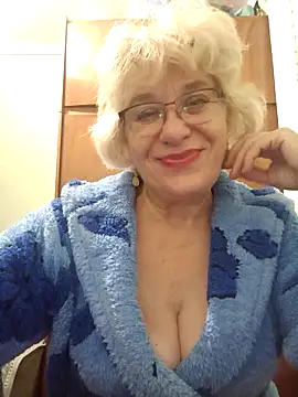 52MiaLove02 online show from November 3, 2025, 5:47 pm