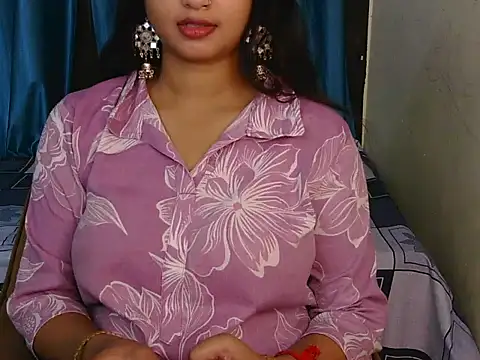 Snapshot of priya-kumari22 chatting on October 6, 2025, 5:05 am priya-kumari22 online show from October 6, 2025, 5:05 am