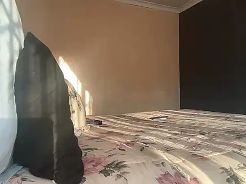 Cianda24 online show from October 21, 2025, 3:46 pm