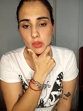 Snapshot of kariciasecreta chatting on September 11, 2025, 1:28 am kariciasecreta online show from September 11, 2025, 1:28 am