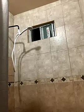 pitudo1313wuero online show from November 11, 2025, 2:44 am