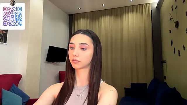 LinaMour online show from February 8, 2026, 10:02 pm