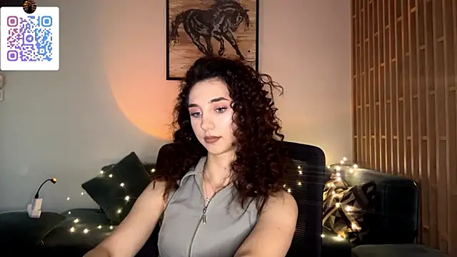 LinaMour online show from March 2, 2026, 5:08 am