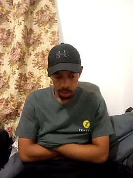 fitsexyman online show from January 15, 2026, 12:04 am