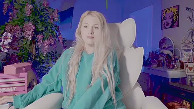 Talulaa online show from April 6, 2026, 7:04 pm