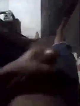 Snapshot of pauzao23vm chatting on March 17, 2026, 3:33 am pauzao23vm online show from March 17, 2026, 3:33 am