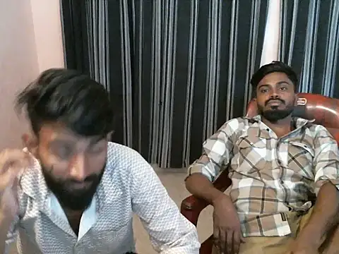 Snapshot of indianbighard21 chatting on July 5, 2026, 10:22 am indianbighard21 online show from July 5, 2026, 10:22 am