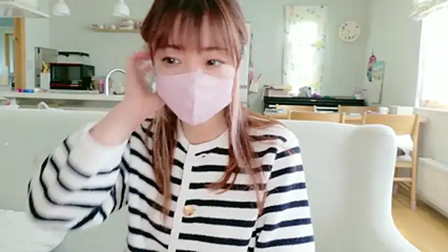 SUZU 1201 online show from June 15, 2026, 12:35 am