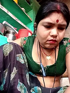 Priya tyagi online show from October 2, 2025, 9:38 am