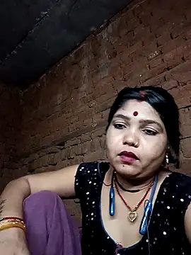 Priya tyagi online show from October 2, 2025, 9:55 pm