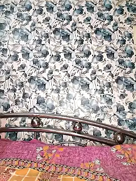 yours sugar babe online show from January 12, 2026, 10:42 am