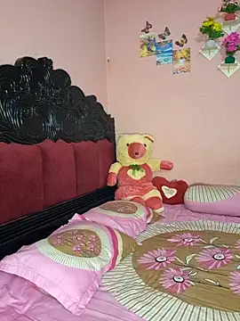 ariya-03 online show from December 16, 2025, 7:19 pm