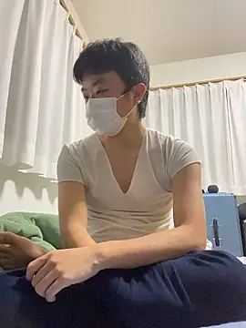 Snapshot of szk2412 chatting on November 19, 2025, 3:45 pm szk2412 online show from November 19, 2025, 3:45 pm