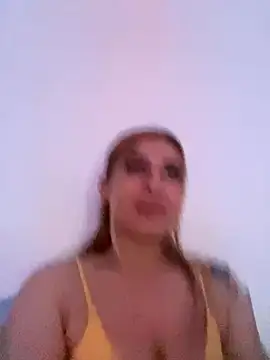 Ella Vee online show from November 11, 2025, 3:45 pm