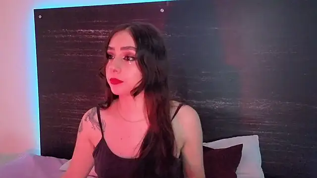 sharlot24 online show from October 29, 2025, 12:57 am