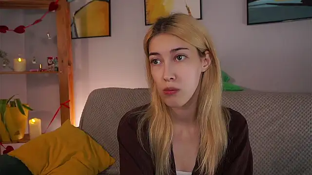 AngelicRice online show from March 30, 2026, 1:45 pm