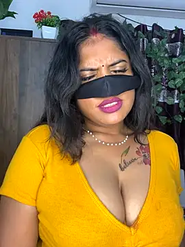 V-Hot-Sweti online show from October 2, 2025, 2:46 pm