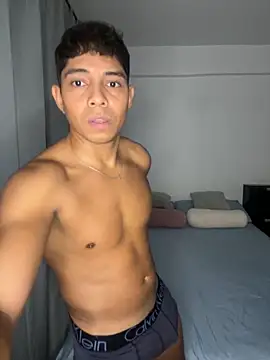 eduin069 online show from September 22, 2025, 12:07 pm