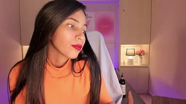 LexxaQueen online show from February 7, 2026, 4:05 am