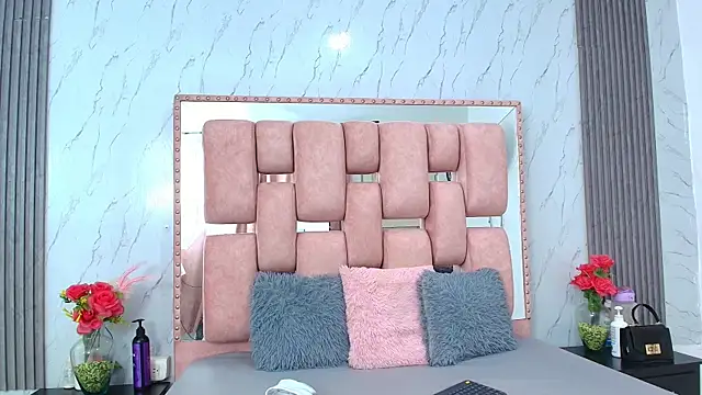 Snapshot of SofiaSommers chatting on October 7, 2025, 7:11 pm SofiaSommers online show from October 7, 2025, 7:11 pm