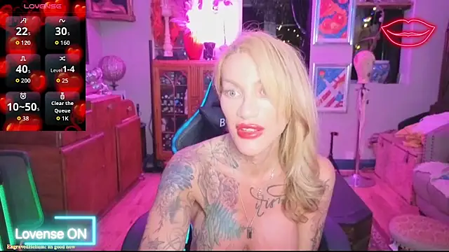 xl uk top trans online show from May 26, 2026, 11:23 pm