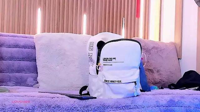 ArianaSantana online show from January 6, 2026, 12:53 pm