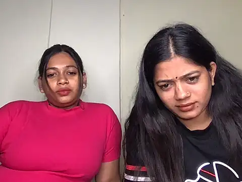 HoleyCoupon online show from January 8, 2026, 1:24 pm