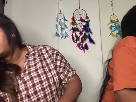 HoleyCoupon online show from January 12, 2026, 7:52 pm