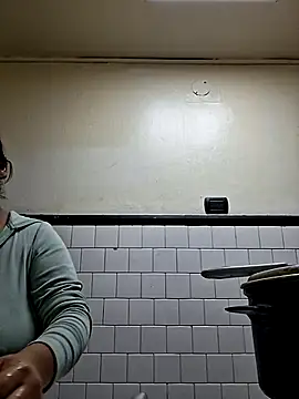 Snapshot of DakotaKS chatting on March 11, 2026, 3:12 am DakotaKS online show from March 11, 2026, 3:12 am