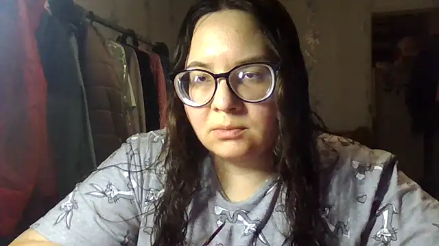 Snapshot of Vaessira chatting on November 4, 2025, 6:07 pm Vaessira online show from November 4, 2025, 6:07 pm