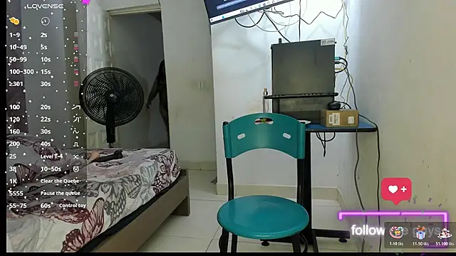 Snapshot of lunna_noir chatting on March 23, 2026, 10:08 am lunna noir online show from March 23, 2026, 10:08 am