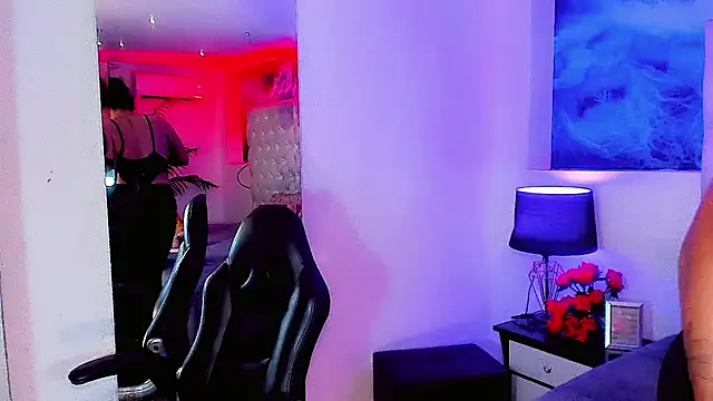 Valeria Swett  online show from February 22, 2026, 8:51 pm