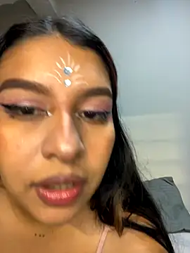  Chloe Smith online show from September 27, 2025, 5:01 am