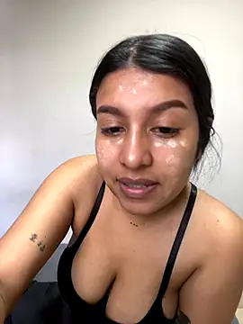  Chloe Smith online show from October 18, 2025, 3:13 pm