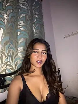 STRIP GLOW online show from March 15, 2026, 6:36 pm