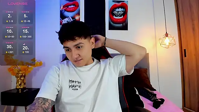 Nicolas James Sc online show from September 10, 2025, 2:06 pm