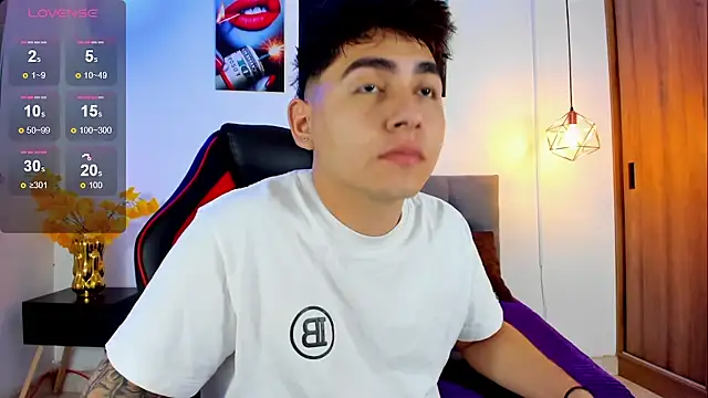 Nicolas James Sc online show from September 16, 2025, 1:56 pm