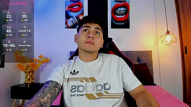 Nicolas James Sc online show from September 24, 2025, 1:47 pm