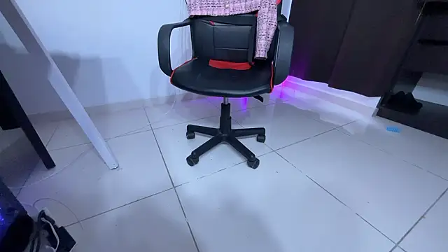 regina mills milk online show from January 15, 2026, 11:37 am