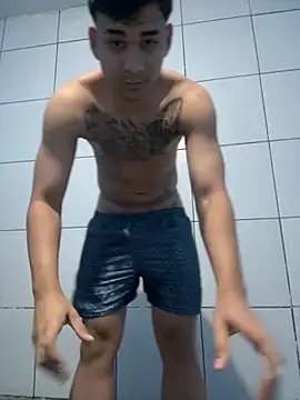 Snapshot of condenovin chatting on September 30, 2025, 12:26 am condenovin online show from September 30, 2025, 12:26 am