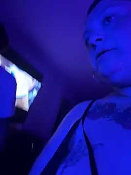 bbwbubbles77 online show from December 15, 2025, 4:55 pm