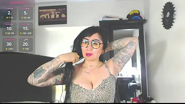 Vicky hotmilf online show from October 22, 2025, 11:10 am